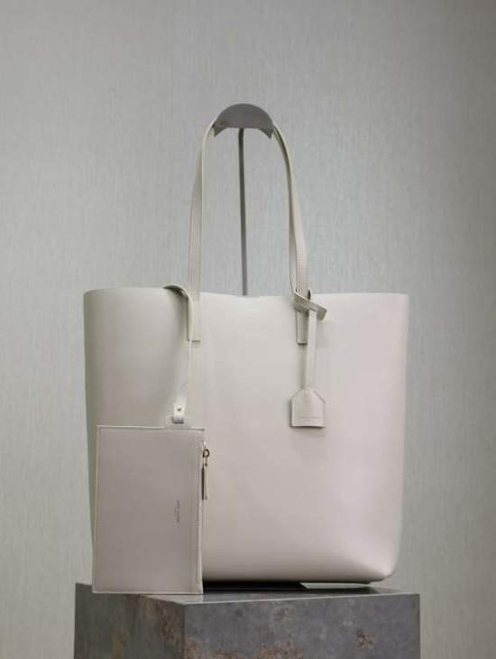 Picture of Saint Laurent Handbags _SKUfw200954441fw